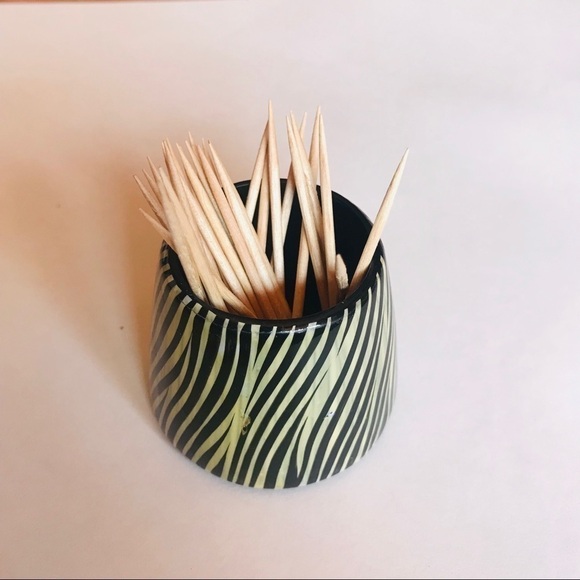 Zebra striped  toothpick holder - Picture 1 of 8